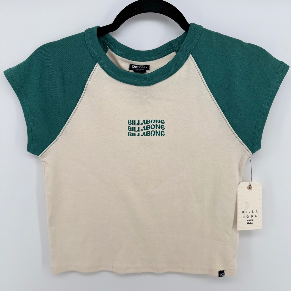 Billabong Beach Club Babe Raglan Crop Tee‎ Evergreen Cream Green NWT Medium